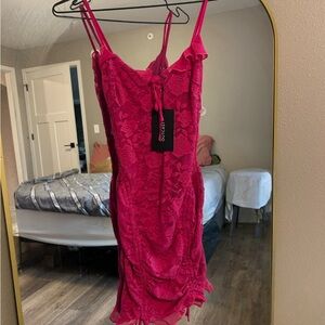 Vigoss Pink Ruched Bodycon Mini Dress